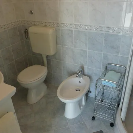 Ella Apartamento *